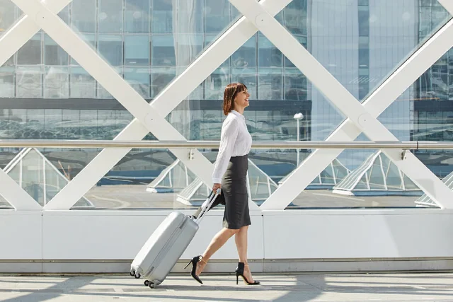 The benefits of hiring an escort in Paris for business travelers