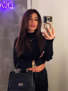 Alisa escort in Paris