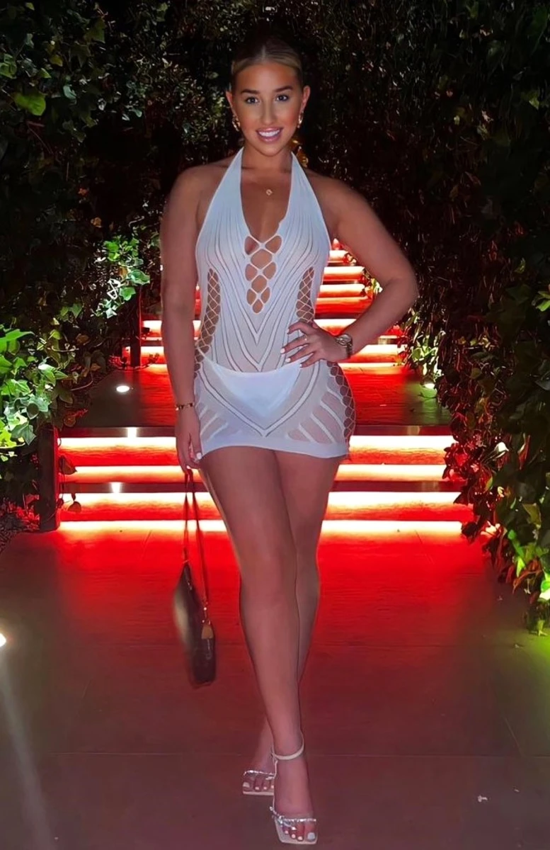 Anissa escort in Paris