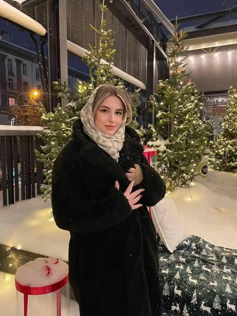 Camelia escort in Paris