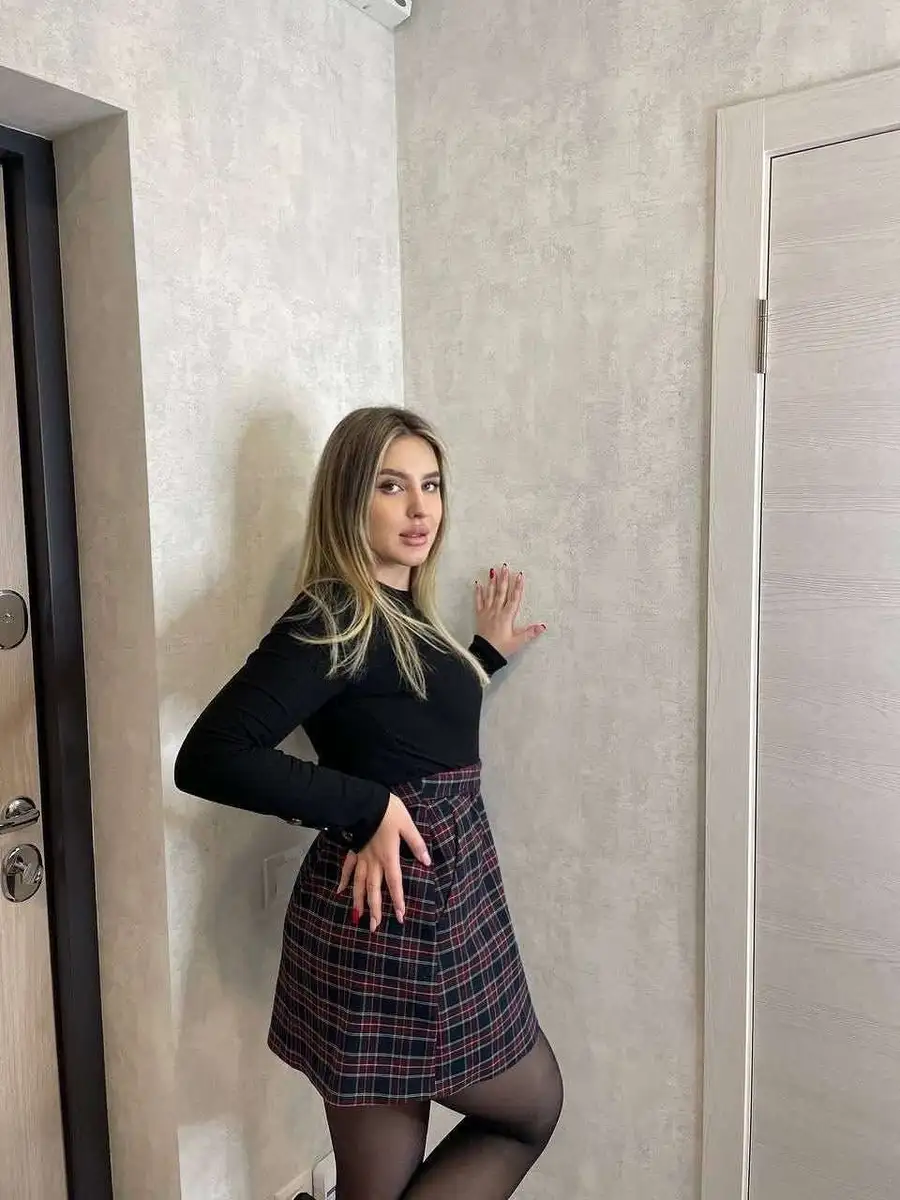 Camelia escort in Paris