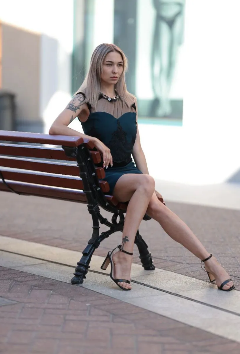 Eleonora escort in Paris