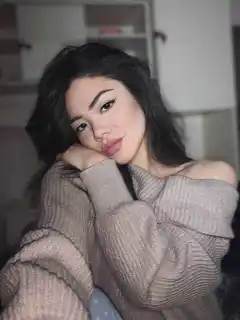 Elina escort in Paris