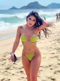 Loren escort in Paris