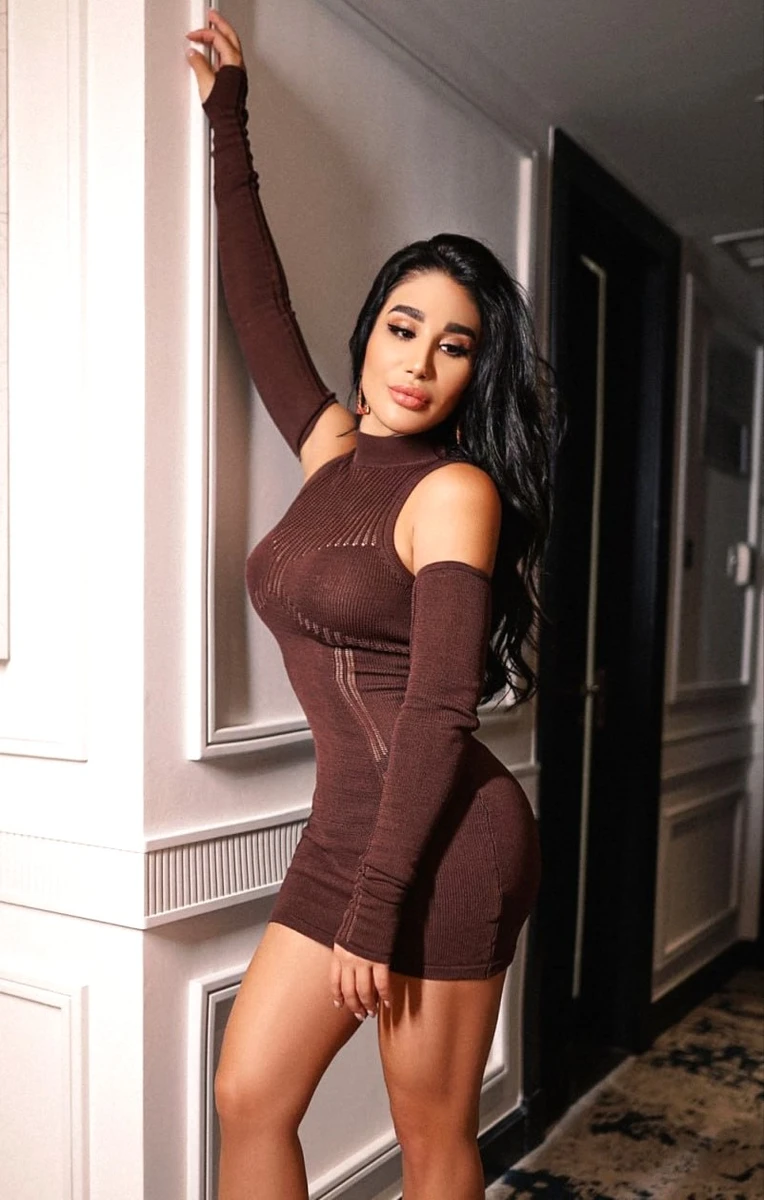 Mariyam escort in Paris