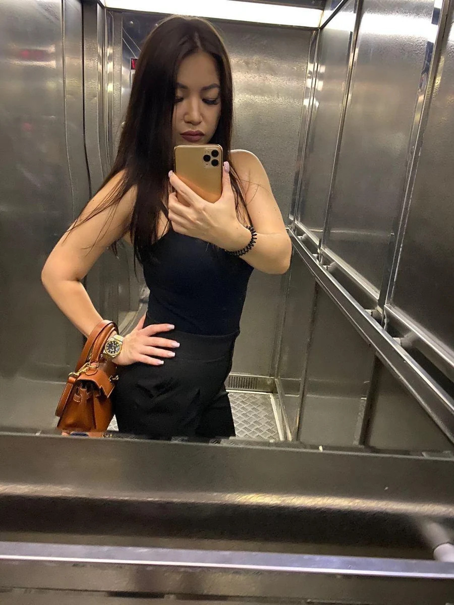 Nika escort in Paris