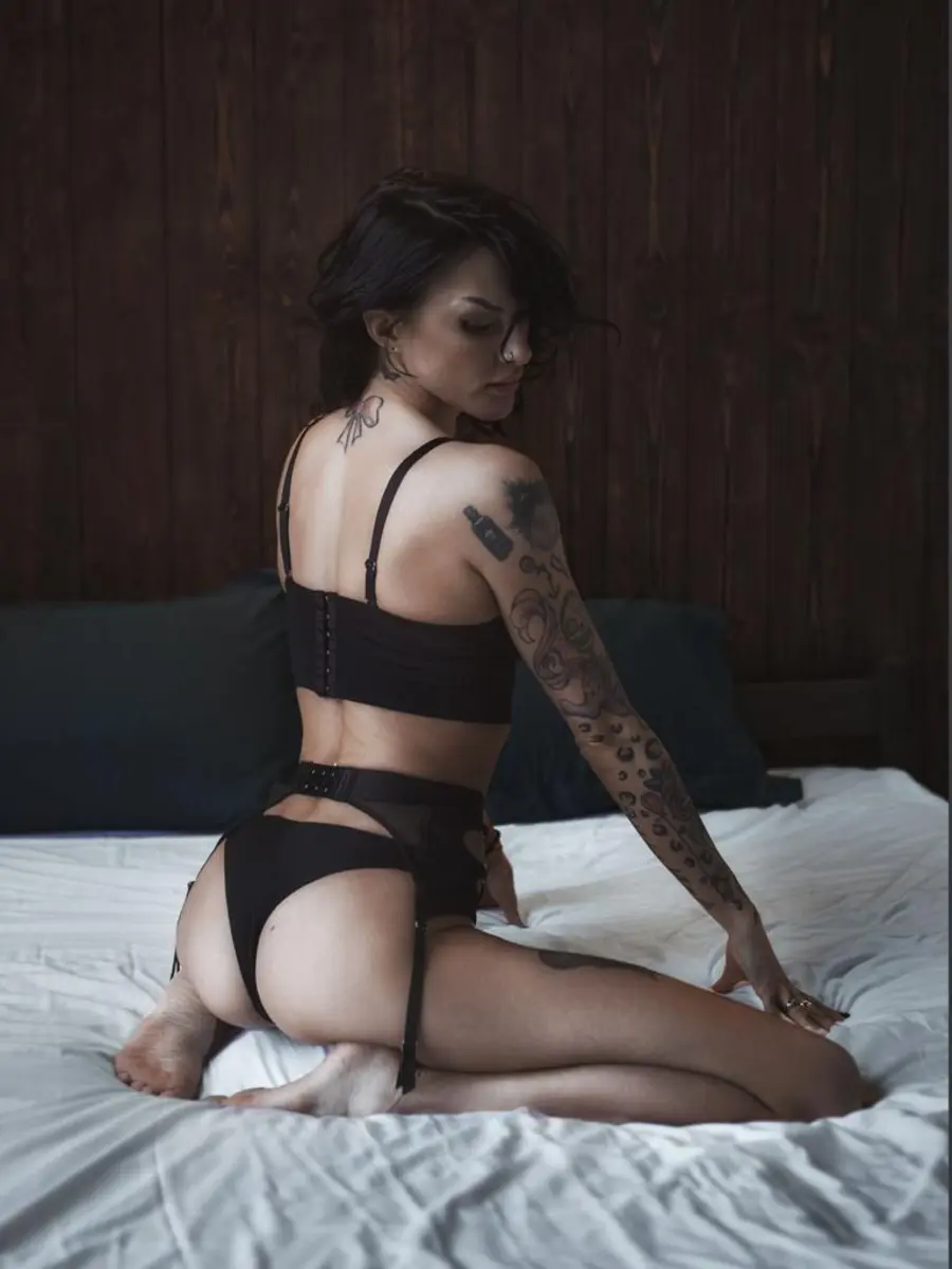 Stasya escort in Paris