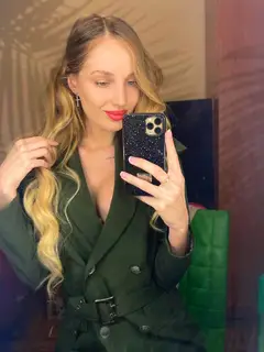 Stefany escort in Paris
