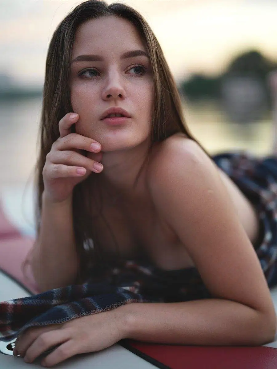 Taya escort in Paris