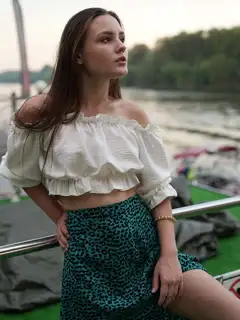 Taya escort in Paris