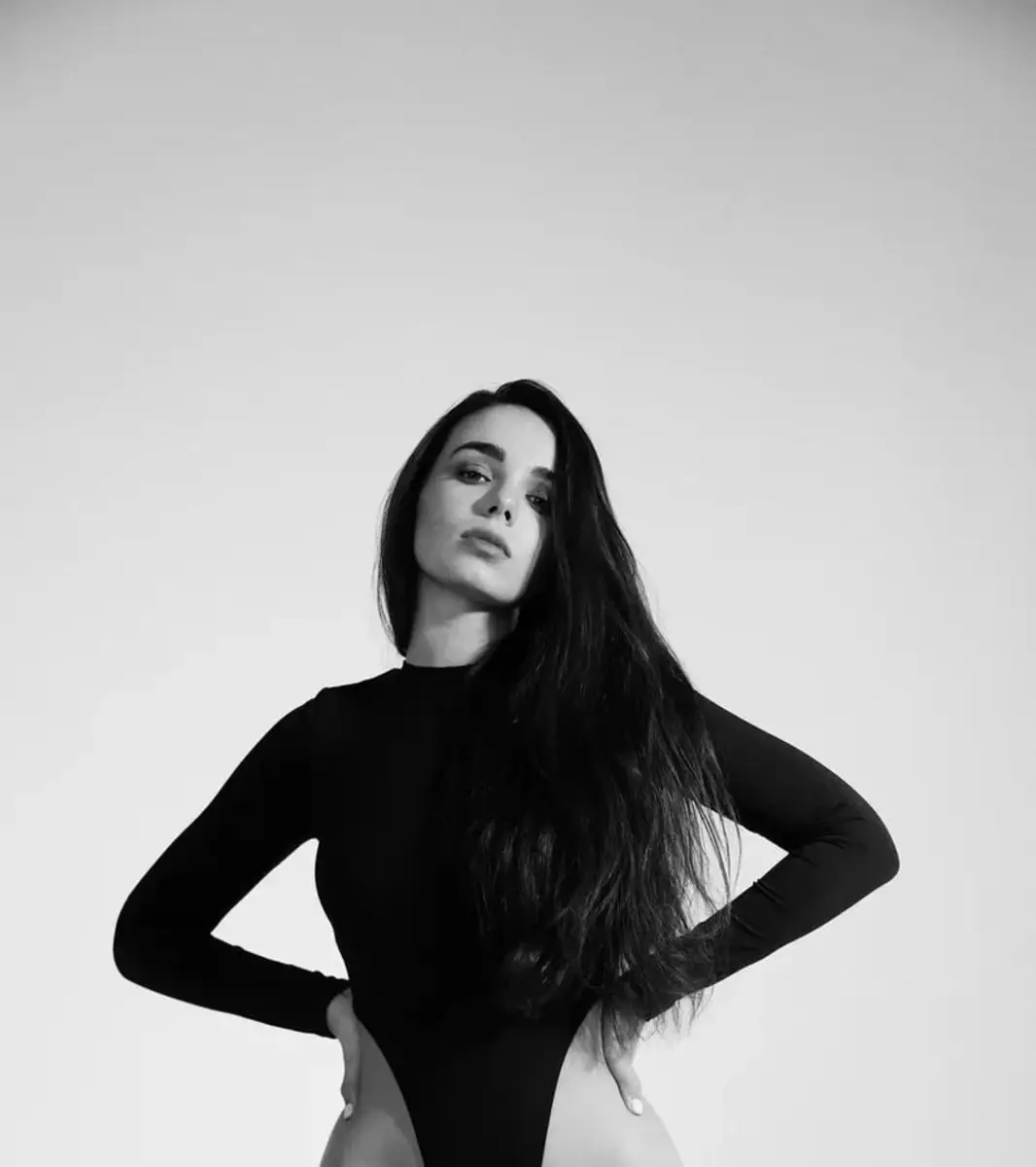 Veta escort in Paris