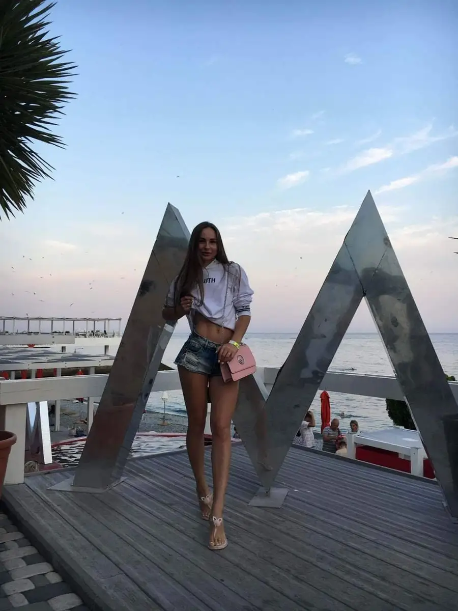 Victoriya escort in Paris